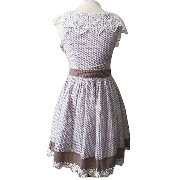 Host Pick! 🎉 Minuet Lace Vintage 50's Retro Dress - Picture 2 of 12